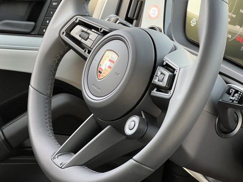 New 2026 Porsche Cayenne Coupe image 20