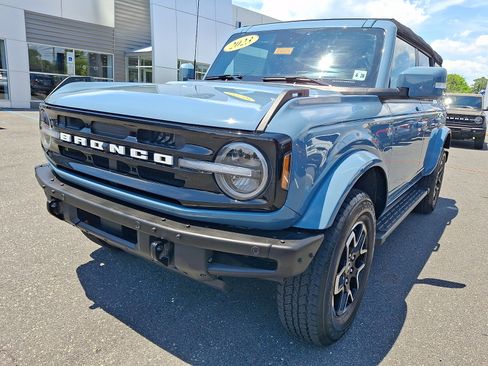 Certified 2023 Ford Bronco Outer Banks AWD/4WD image 4