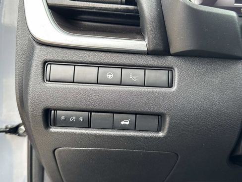 Used 2023 Nissan Rogue Platinum w/ Platinum Premium Package image 21