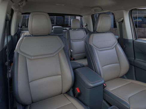 New 2026 Ford Maverick Lariat w/ 4K Tow Package image 10