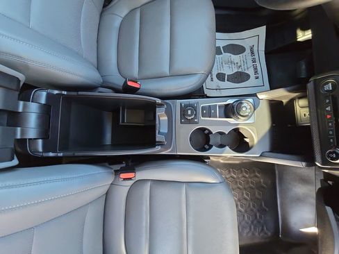 Used 2025 Ford Bronco Sport Badlands image 18