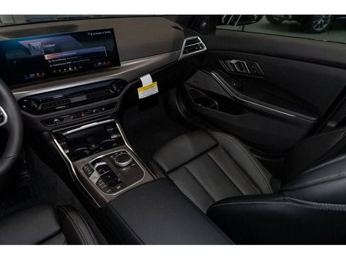 New 2026 BMW 330i xDrive Sedan w/ M Sport Package image 77