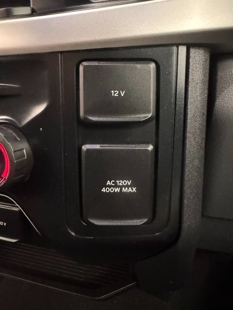 Used 2025 Ford F250 XLT AWD/4WD image 27