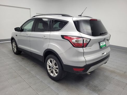 Used 2018 Ford Escape SE image 5