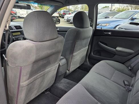 Used 2004 Honda Accord LX image 14