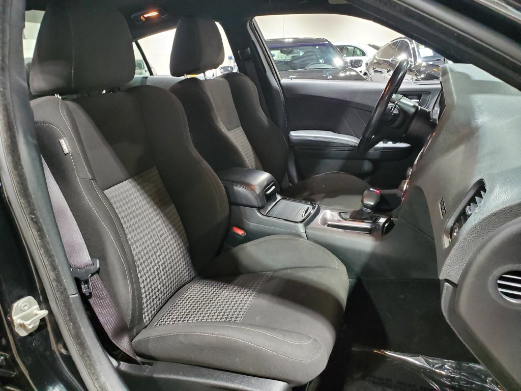 Used 2023 Dodge Charger R/T w/ Blacktop Package RWD image 13