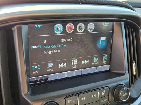 Used 2017 Chevrolet Colorado LT w/ LT Convenience Package image 26