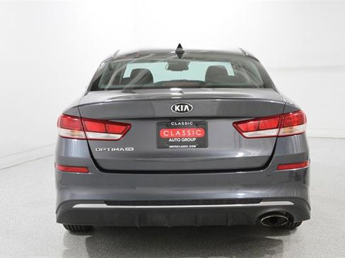 Used 2020 Kia Optima LX image 19