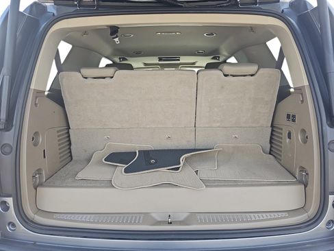 Used 2019 Chevrolet Tahoe Premier AWD/4WD image 27