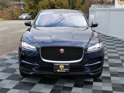 Used 2018 Jaguar F-PACE Prestige image 11