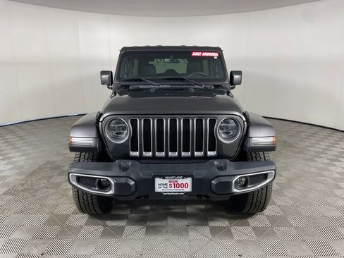 Used 2018 Jeep Wrangler Unlimited Sahara AWD/4WD image 25