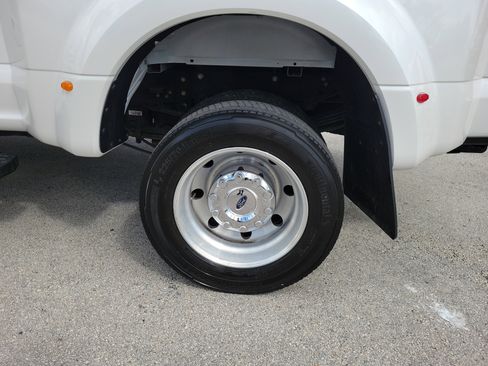 Used 2019 Ford F450 Lariat w/ Lariat Ultimate Package image 27