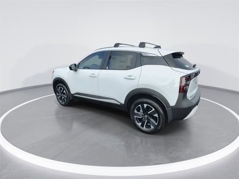 New 2026 Nissan Kicks SV w/ SV Premium Package image 6