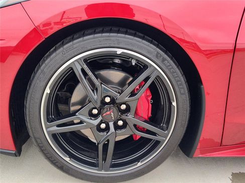 Used 2023 Chevrolet Corvette Stingray Preferred Conv w/ Stealth Interior Trim Package image 11