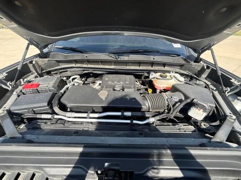 Used 2025 GMC Sierra 1500 Elevation AWD/4WD image 36