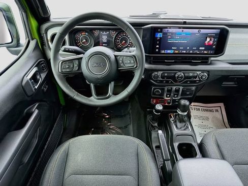 Used 2025 Jeep Wrangler Sport AWD/4WD image 23