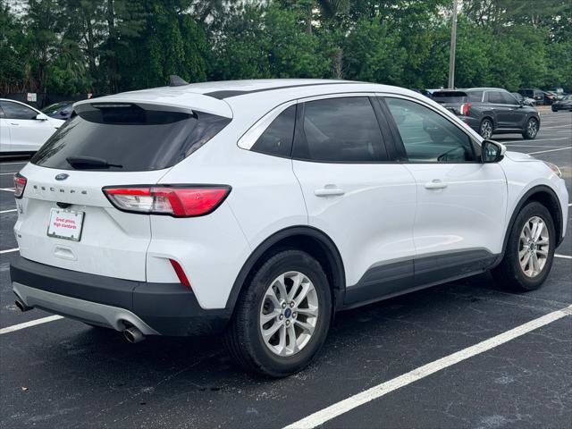 Used 2020 Ford Escape SE FWD image 8
