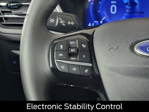 Certified 2022 Ford Escape SEL w/ Technology Package AWD/4WD image 28