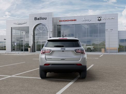 New 2026 Jeep Compass Latitude AWD/4WD image 7