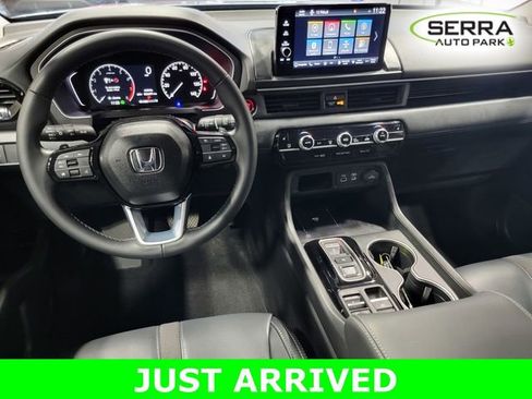 Certified 2025 Honda Pilot Touring image 23