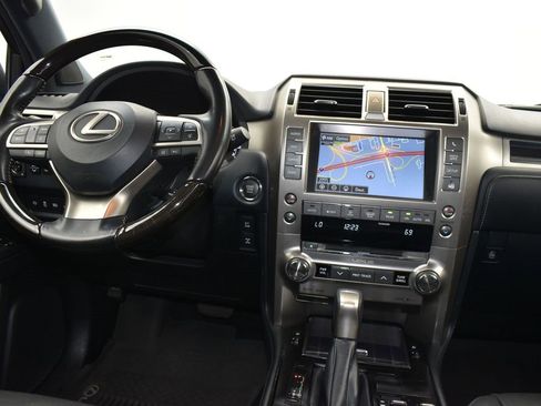 Used 2021 Lexus GX 460 Premium image 30