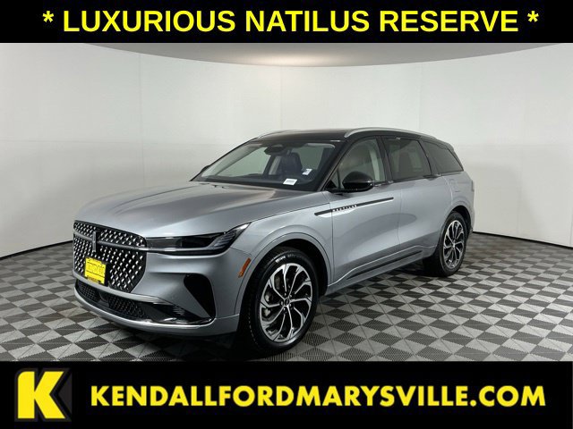 Used 2025 Lincoln Nautilus Reserve AWD/4WD image 1