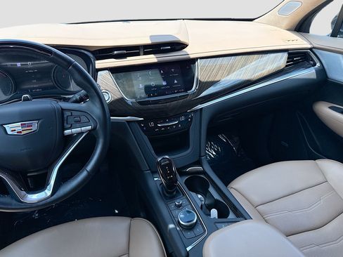 Used 2024 Cadillac XT6 Premium Luxury w/ Platinum Package AWD/4WD image 20