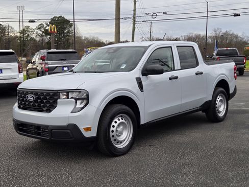 New 2026 Ford Maverick XL image 2