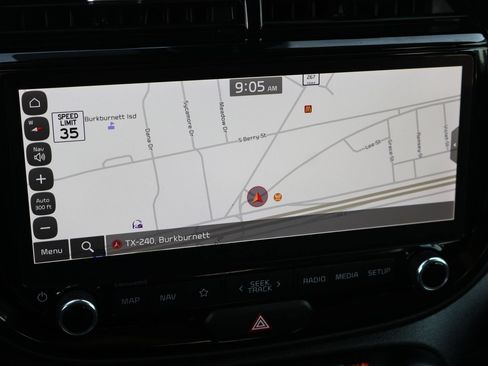 Used 2024 Kia Soul S FWD image 17