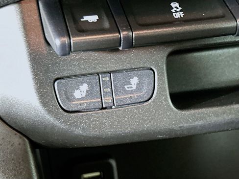 Used 2018 Chevrolet Colorado Z71 image 21