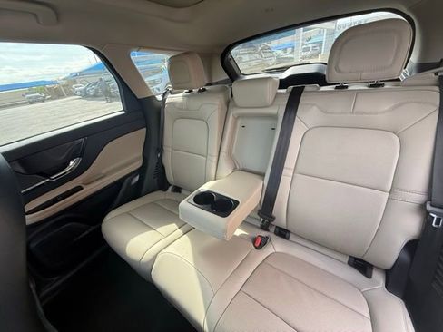 Used 2025 Lincoln Corsair Grand Touring w/ Jet Appearance Package image 13