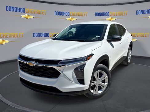 New 2026 Chevrolet Trax LS FWD image 1