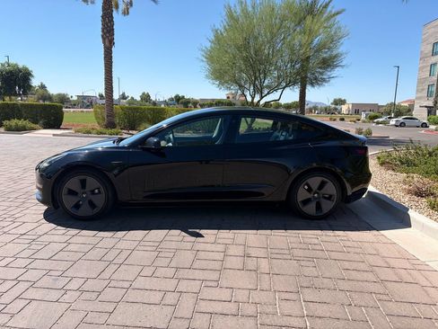 Used 2022 Tesla Model 3 RWD image 5