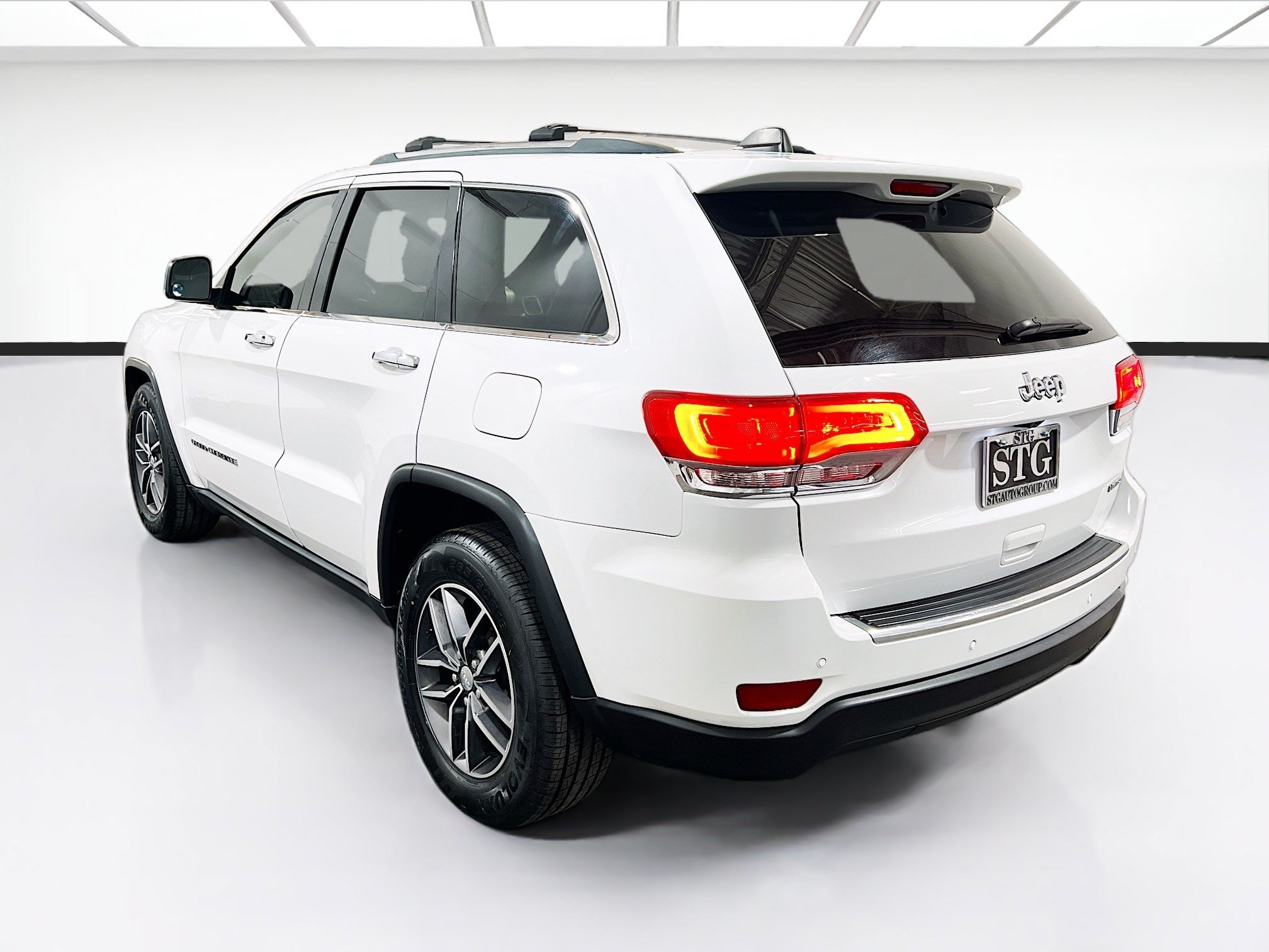 Used 2018 Jeep Grand Cherokee Limited RWD image 6
