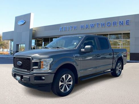 Used 2018 Ford F150 XL w/ Equipment Group 101A Mid RWD image 3