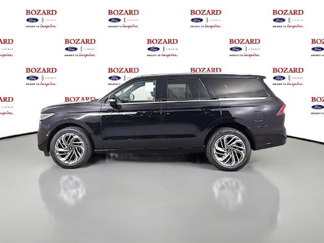 New 2026 Lincoln Navigator Reserve AWD/4WD image 4