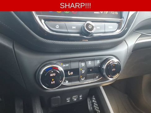 Used 2022 Chevrolet TrailBlazer LT w/ Convenience Package FWD image 16