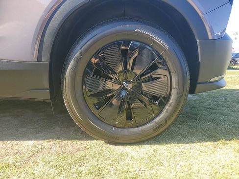 Used 2026 Chevrolet Blazer EV LT w/ Midnight/Sport Edition image 5