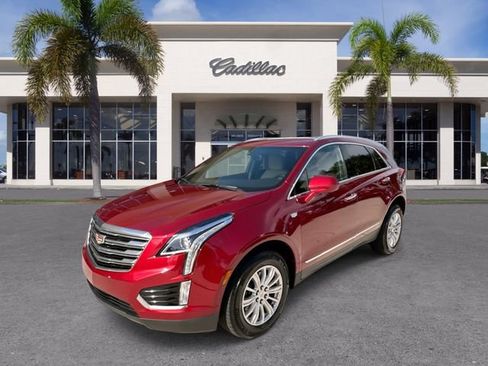 Certified 2019 Cadillac XT5 FWD image 1