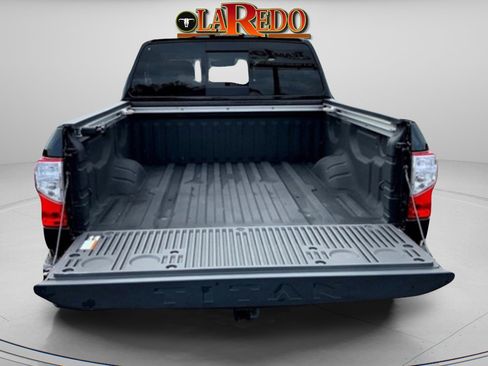 Used 2024 Nissan Titan SV w/ SV Convenience Package image 34
