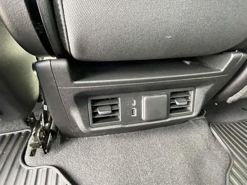 Certified 2023 Chevrolet Silverado 1500 LT AWD/4WD image 12