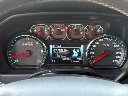 Used 2018 Chevrolet Silverado 1500 LT w/ All Star Edition AWD/4WD image 22