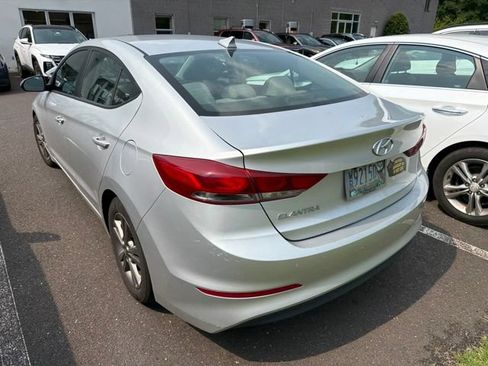 Used 2017 Hyundai Elantra SE w/ SE A/T Tech Package 03 FWD image 7
