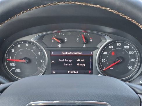 Used 2024 GMC Terrain AT4 w/ Tech Package AWD/4WD image 11