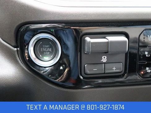 New 2025 GMC Sierra 3500 SLT w/ SLT Premium Package image 24