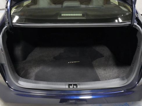 Used 2020 Toyota Corolla LE image 28