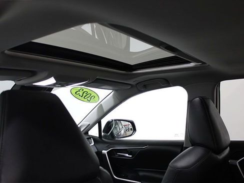 Certified 2023 Toyota RAV4 XLE Premium image 10