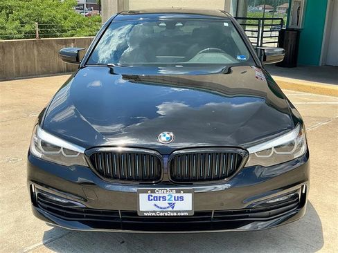 Used 2018 BMW 530e xDrive w/ Premium Package 2 AWD/4WD image 11