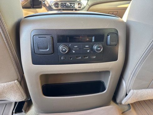 Used 2017 Chevrolet Tahoe Premier image 12