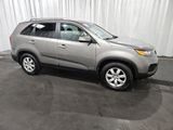 Used 2013 Kia Sorento LX image 2